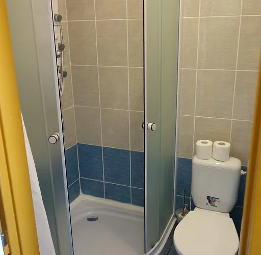 Sklárna 2*